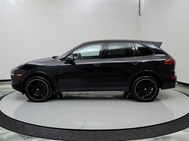 2017 Porsche Cayenne Base