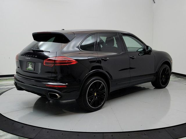 2017 Porsche Cayenne Base