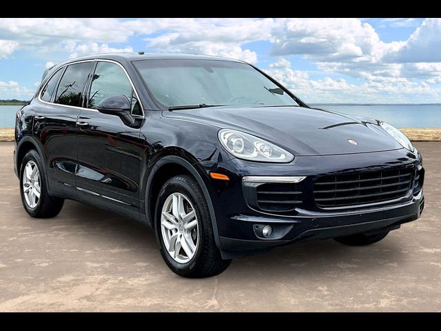 2017 Porsche Cayenne Base