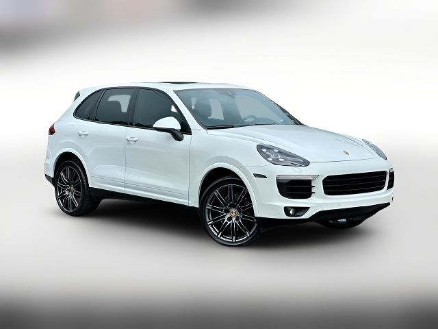 2017 Porsche Cayenne Base