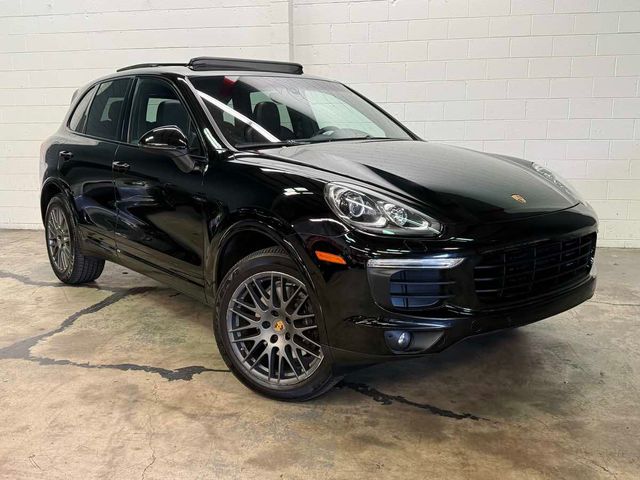 2017 Porsche Cayenne Base