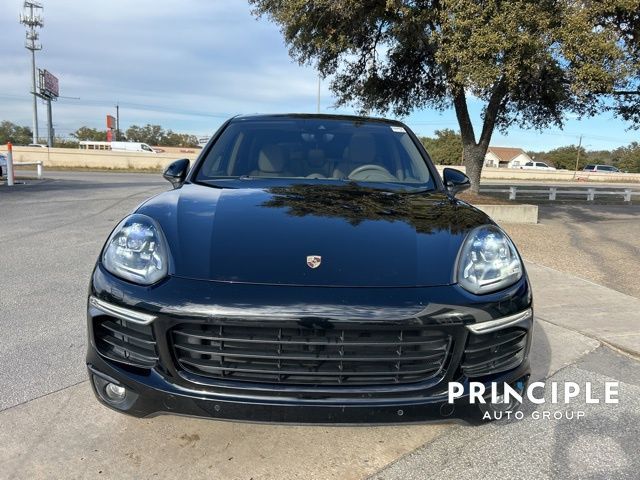 2017 Porsche Cayenne Base