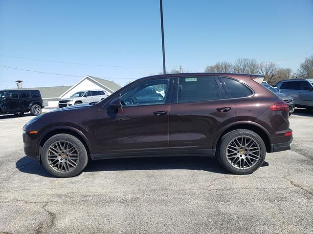 2017 Porsche Cayenne Base