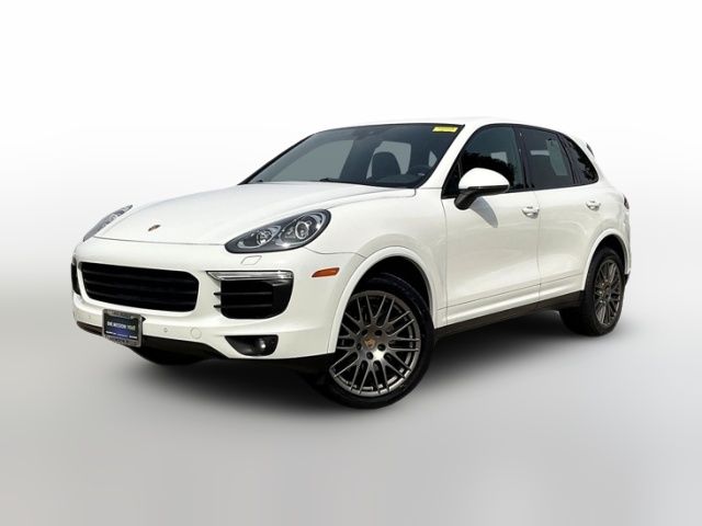 2017 Porsche Cayenne Platinum Edition