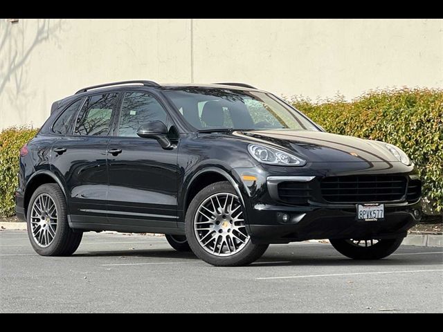 2017 Porsche Cayenne Platinum Edition