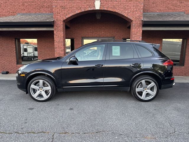 2017 Porsche Cayenne Platinum Edition