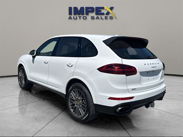 2017 Porsche Cayenne Base