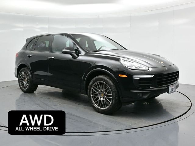 2017 Porsche Cayenne Base