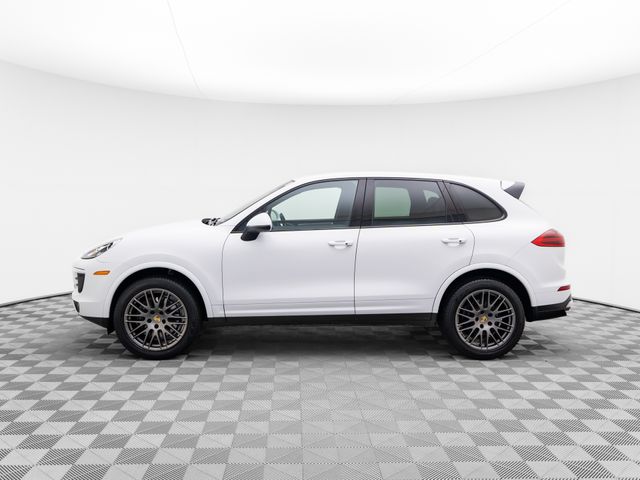 2017 Porsche Cayenne Platinum Edition