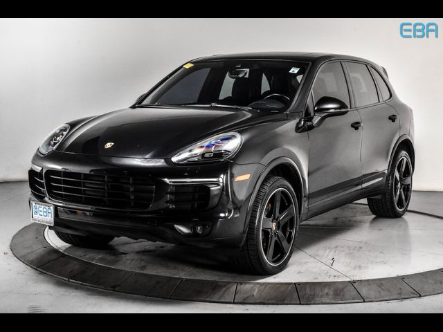 2017 Porsche Cayenne Platinum Edition