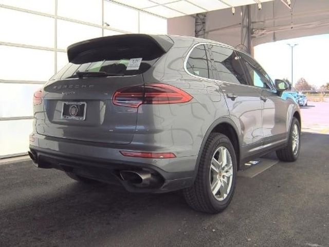 2017 Porsche Cayenne Base