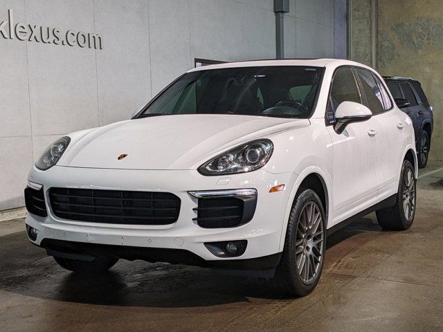 2017 Porsche Cayenne Base