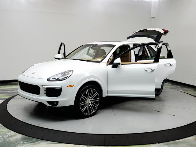 2017 Porsche Cayenne Platinum Edition