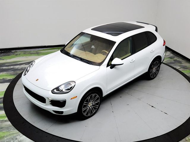 2017 Porsche Cayenne Platinum Edition