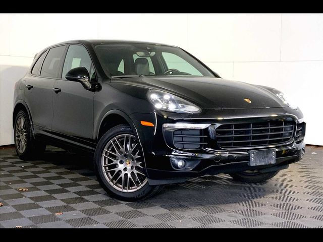 2017 Porsche Cayenne Base