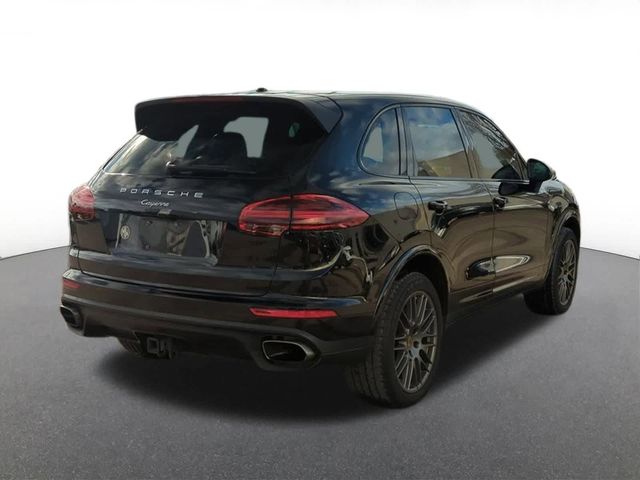 2017 Porsche Cayenne Base