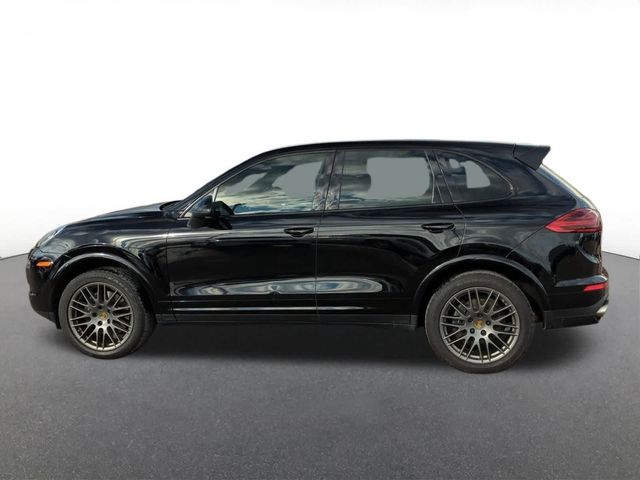 2017 Porsche Cayenne Base