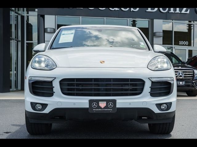 2017 Porsche Cayenne Base