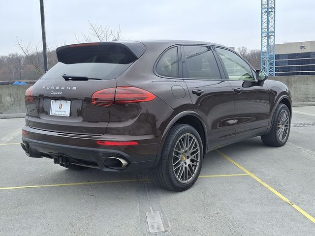 2017 Porsche Cayenne Base
