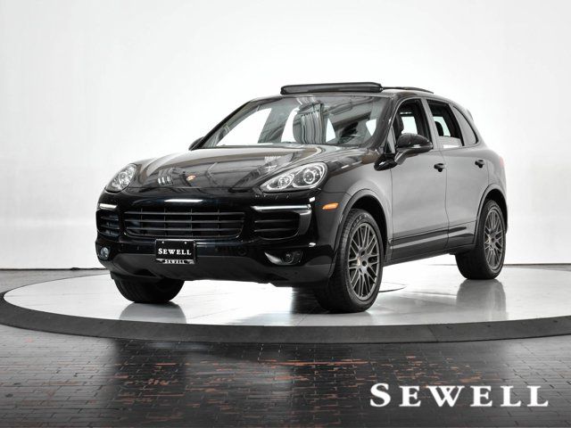 2017 Porsche Cayenne Base