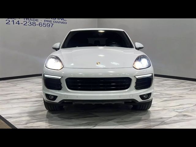 2017 Porsche Cayenne Base