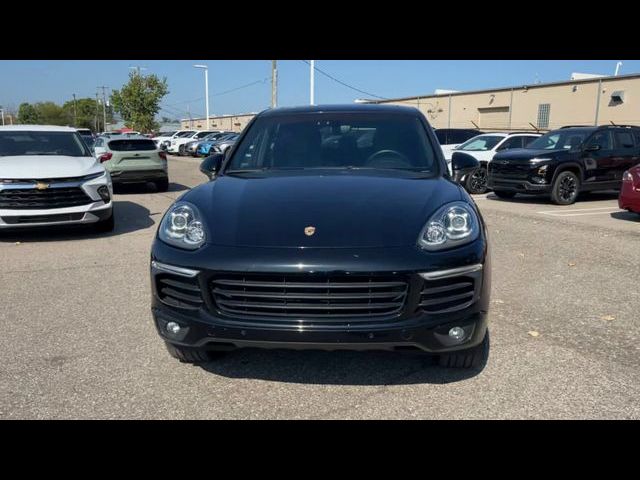 2017 Porsche Cayenne Base