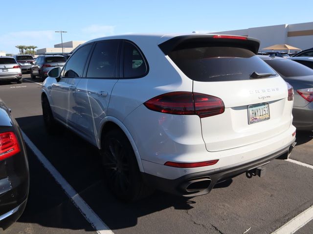 2017 Porsche Cayenne Platinum Edition