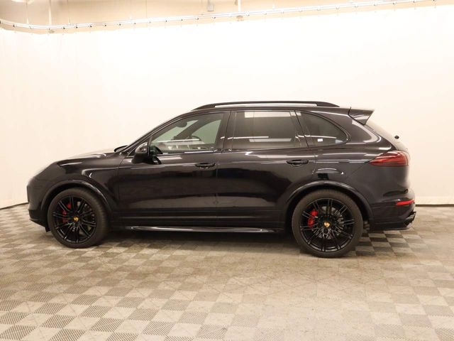 2017 Porsche Cayenne GTS