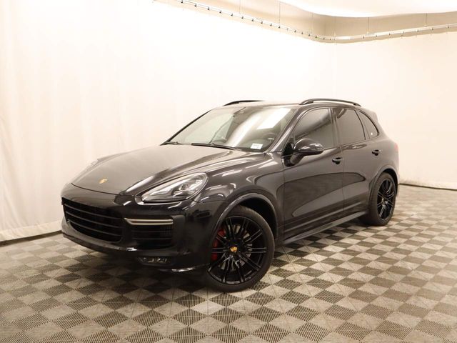 2017 Porsche Cayenne GTS