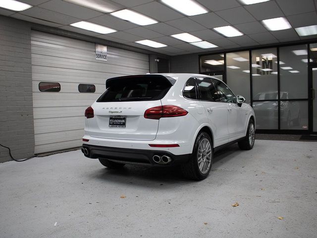 2017 Porsche Cayenne E-Hybrid S Platinum Edition