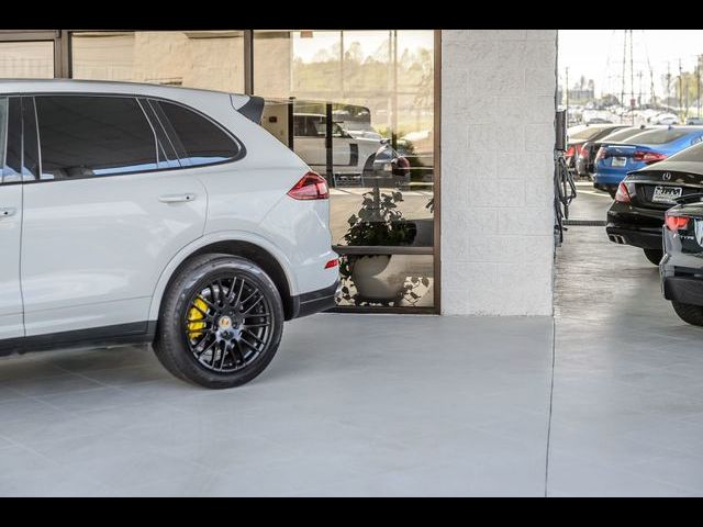 2017 Porsche Cayenne 