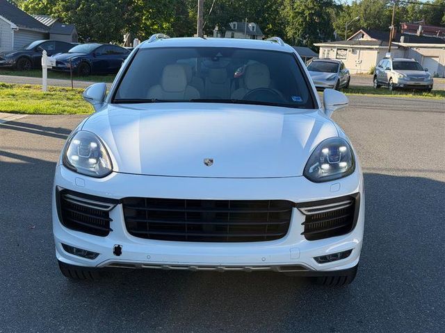 2017 Porsche Cayenne GTS
