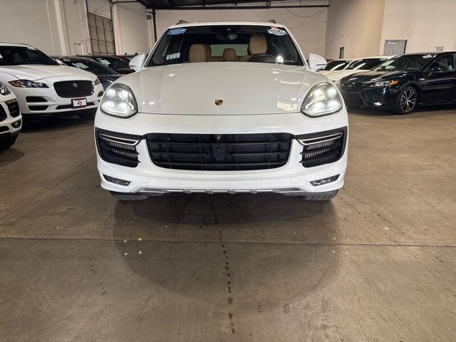 2017 Porsche Cayenne GTS