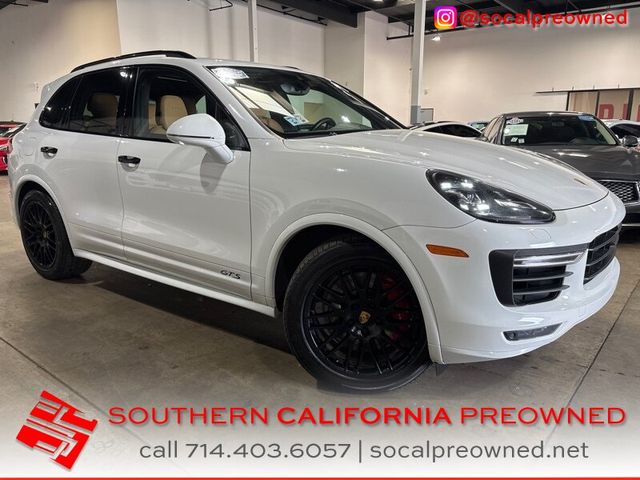 2017 Porsche Cayenne GTS