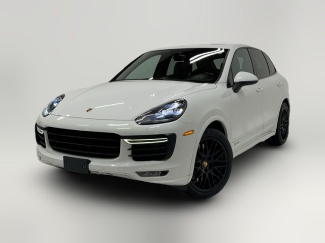 2017 Porsche Cayenne GTS