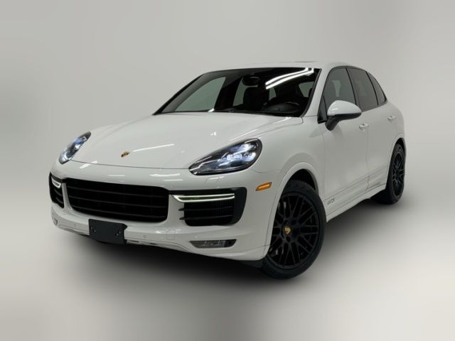 2017 Porsche Cayenne GTS