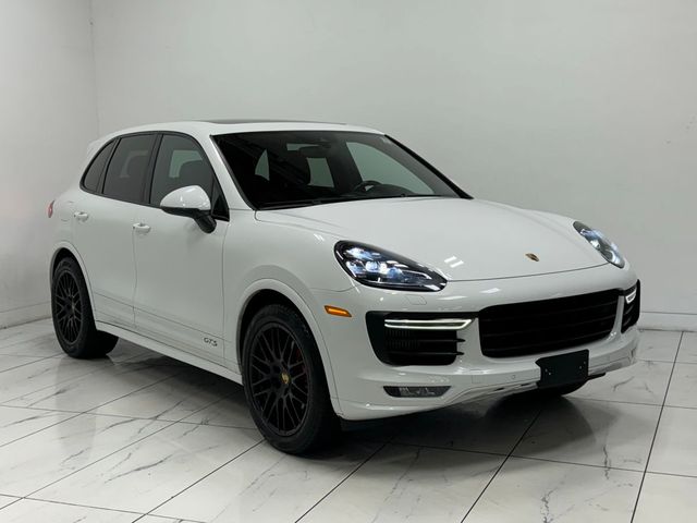 2017 Porsche Cayenne GTS