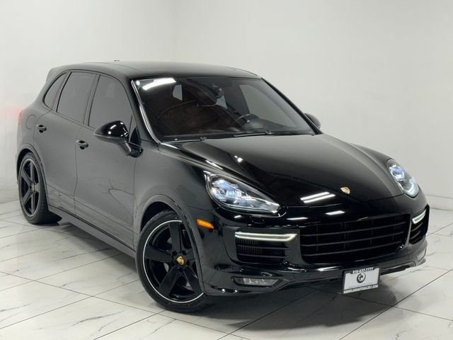 2017 Porsche Cayenne GTS