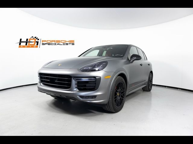 2017 Porsche Cayenne GTS