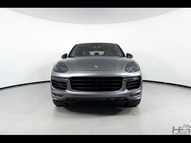 2017 Porsche Cayenne GTS