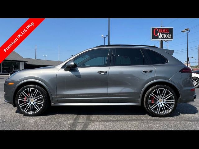 2017 Porsche Cayenne GTS