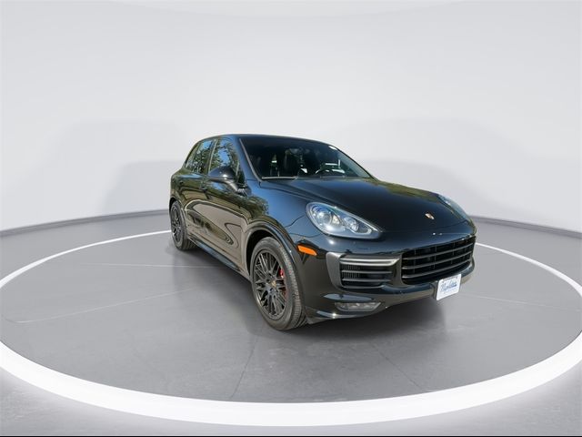 2017 Porsche Cayenne GTS