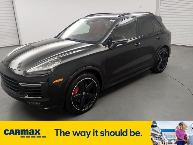 2017 Porsche Cayenne GTS