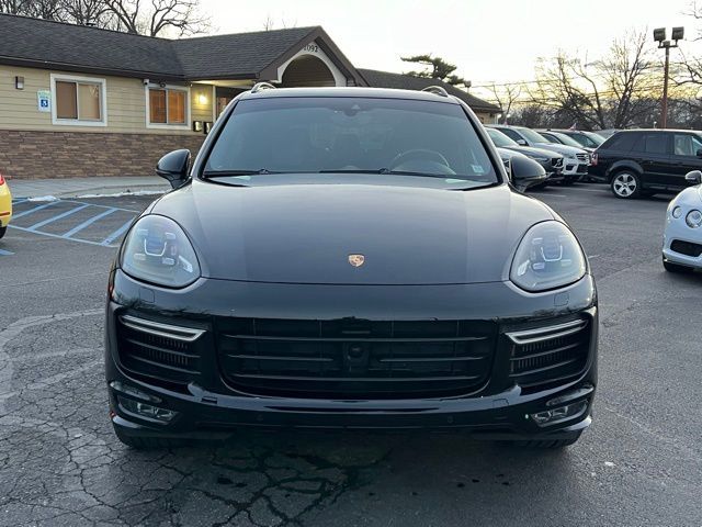 2017 Porsche Cayenne GTS