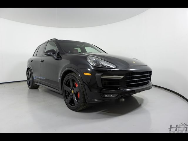 2017 Porsche Cayenne GTS