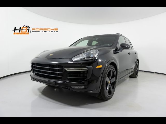 2017 Porsche Cayenne GTS