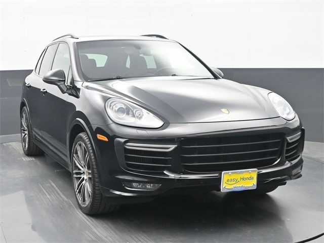 2017 Porsche Cayenne GTS