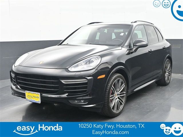 2017 Porsche Cayenne GTS