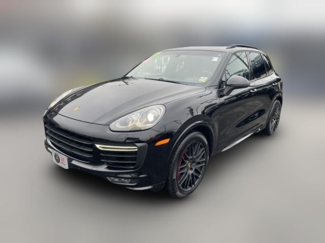 2017 Porsche Cayenne GTS