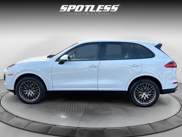 2017 Porsche Cayenne Platinum Edition